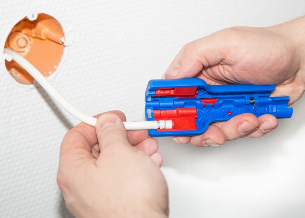 фото WEICON Tools Coax-Stripper No. 1 F Plus знімач ізоляції кабелів до з'єднань типу F | WEICON, 52000001 1
