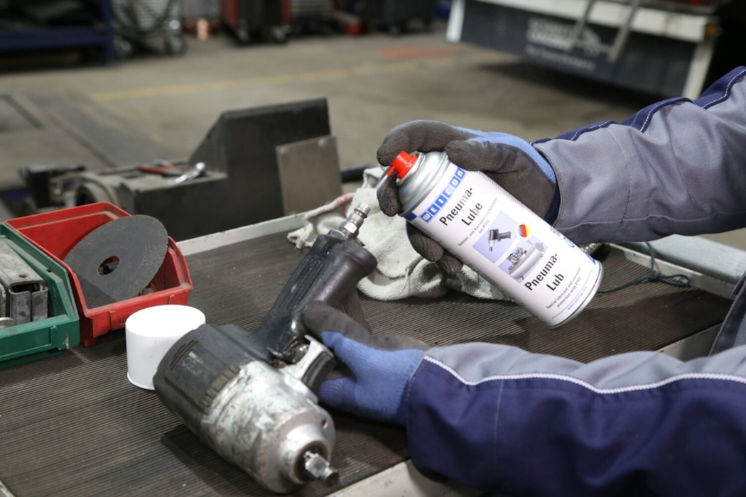 фото WEICON Pneuma Lube Spray 400 мл мастило та захист від корозії з PTFE | WEICON, 11260400-51 2